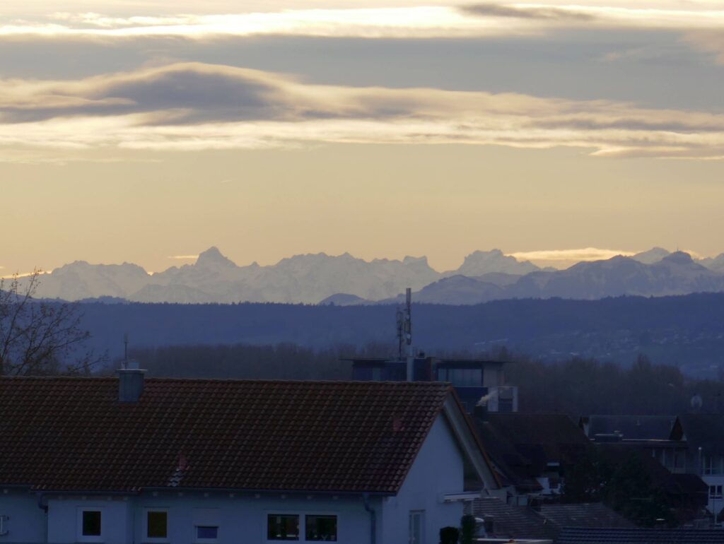 Bergsicht vom Hausdach